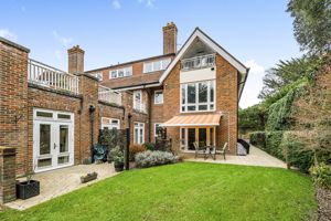 Rear- click for photo gallery